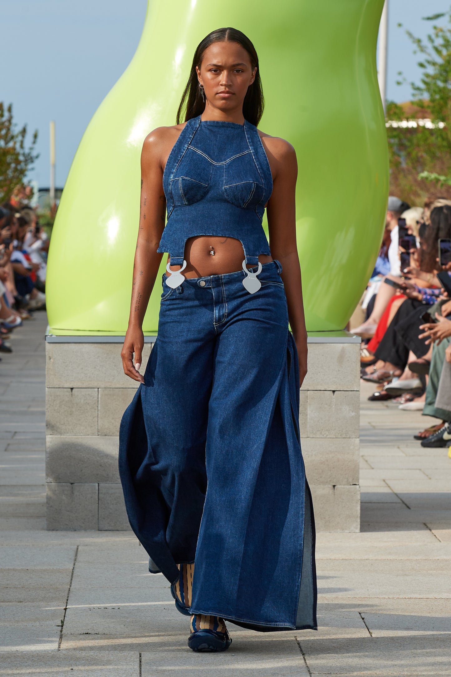 Fold Blue Jeans