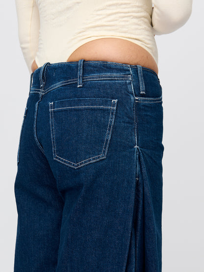 Fold Blue Jeans